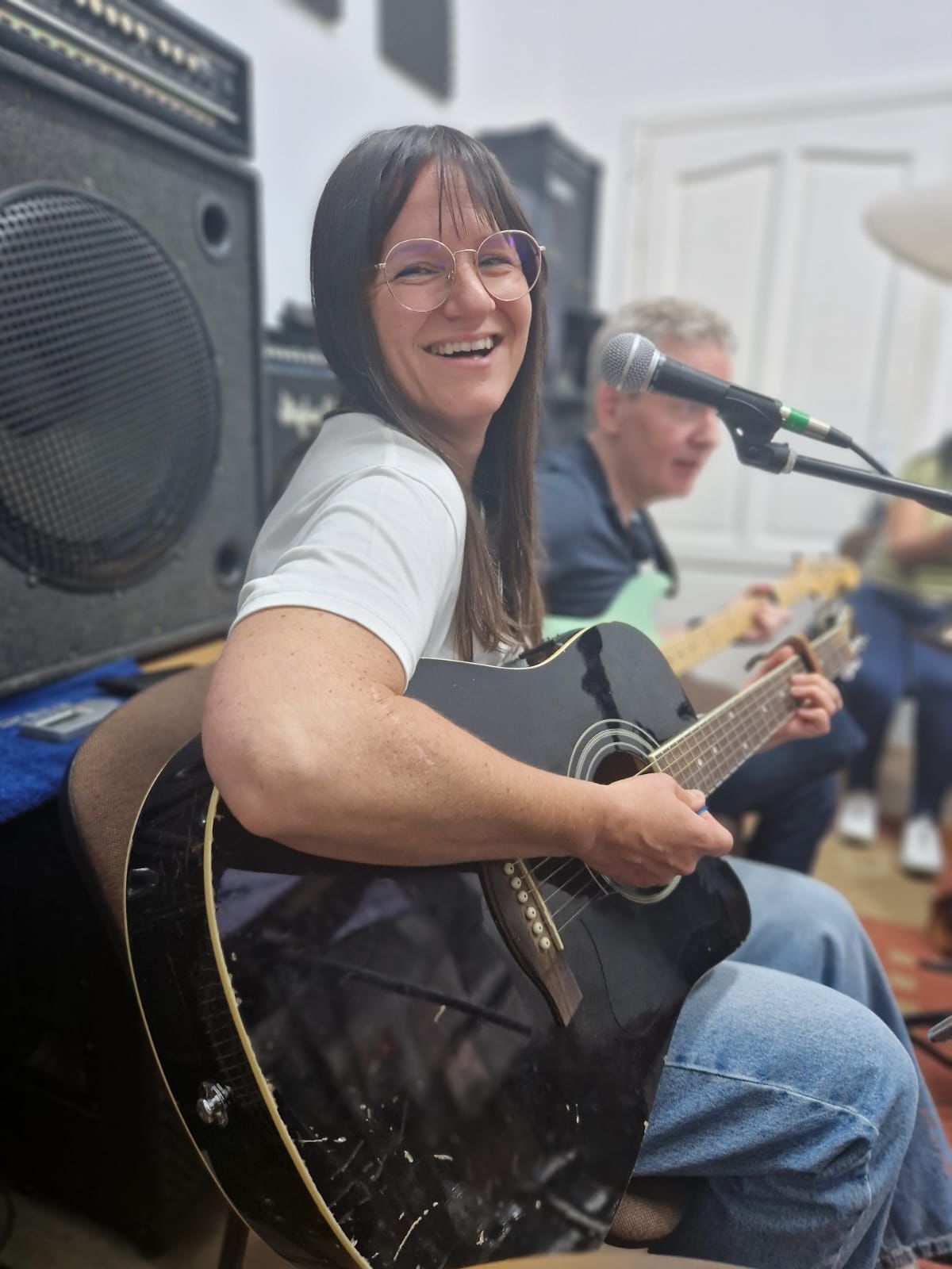 Mehr über den Artikel erfahren Jam Session Rumänien – Nan mit Horst Keller und Freunde 10.5.2025